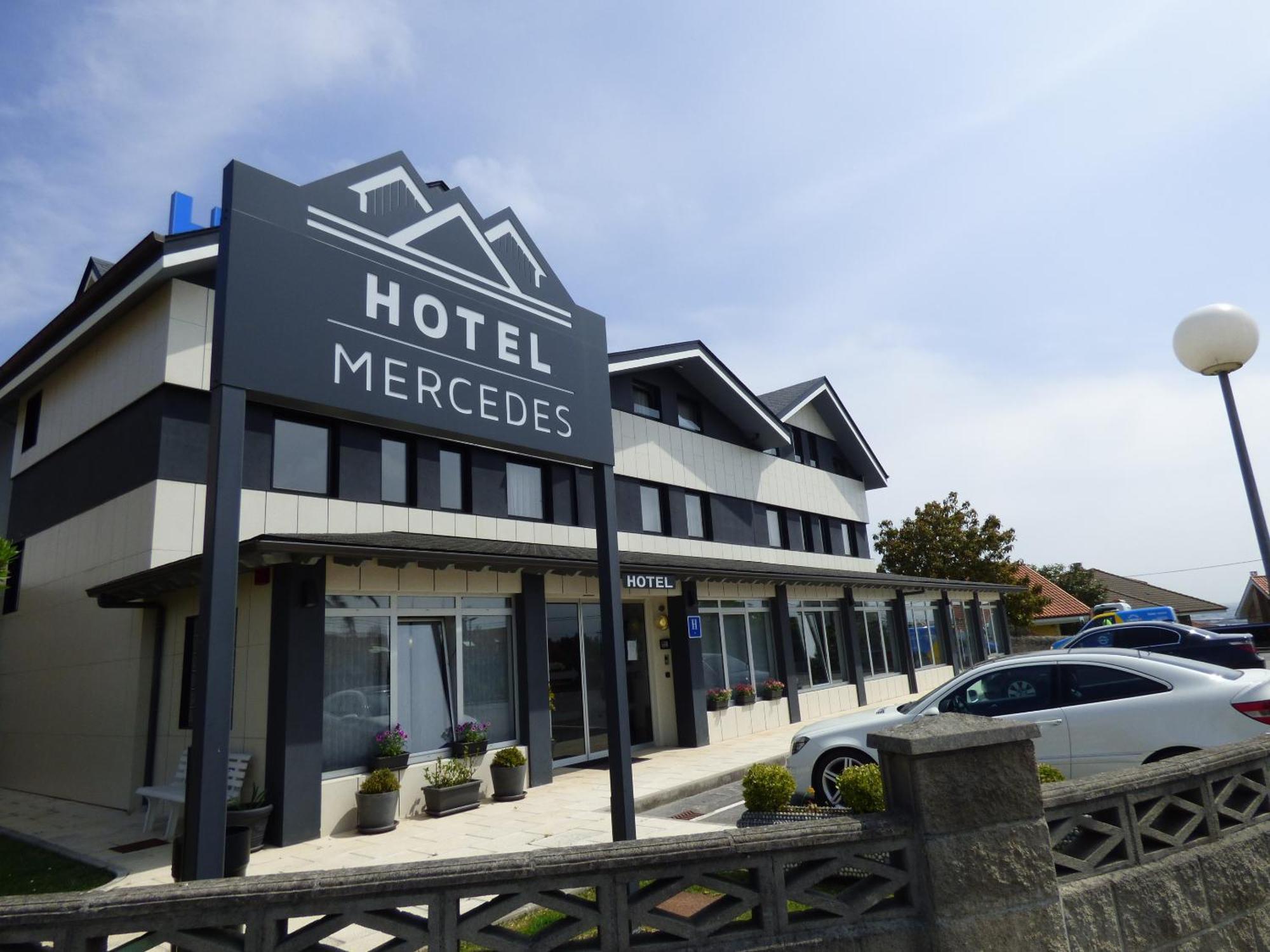 Hotel Mercedes Camargo Exterior photo